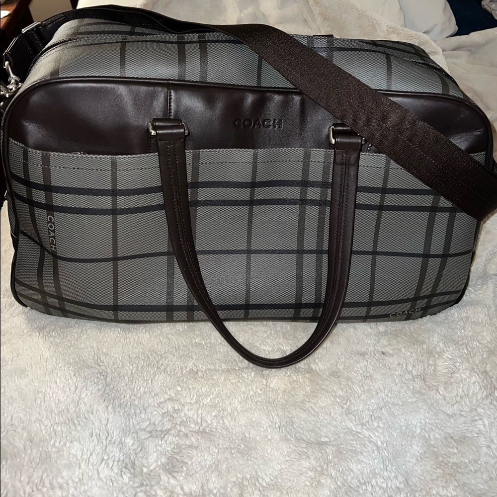 * RARE * COACH Travel Bag Beautiful Dark Plaid Grey. Immaculate Condition